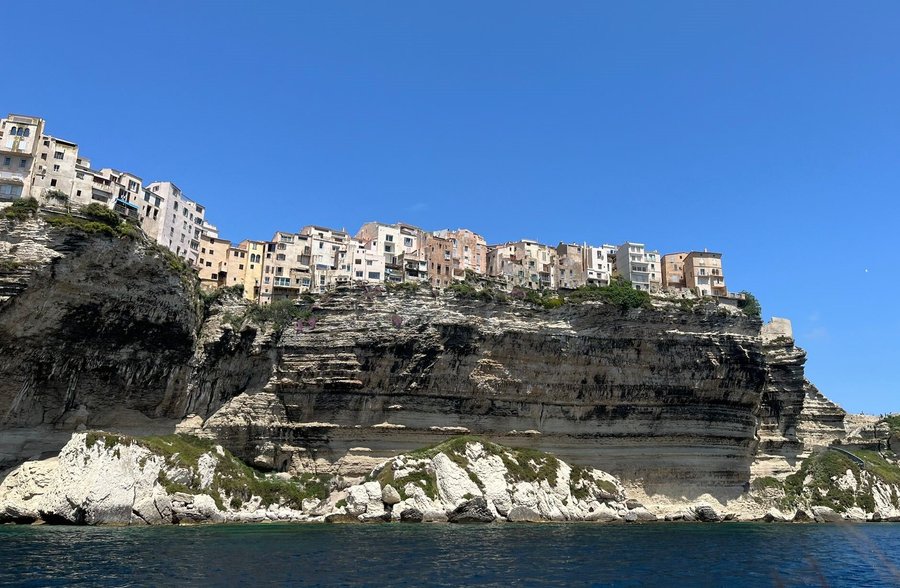 découvrez les meilleurs jeux de casino à bonifacio pour une expérience de divertissement inoubliable. jouez aux tops jeux en toute sécurité et profitez de bonus exclusifs.